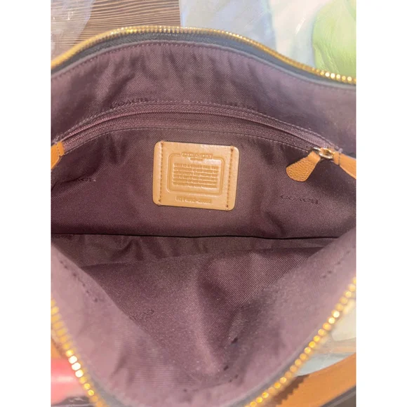 COACH Like NEW Legacy Black/White Jacquard & pebble leather Luxury Bag